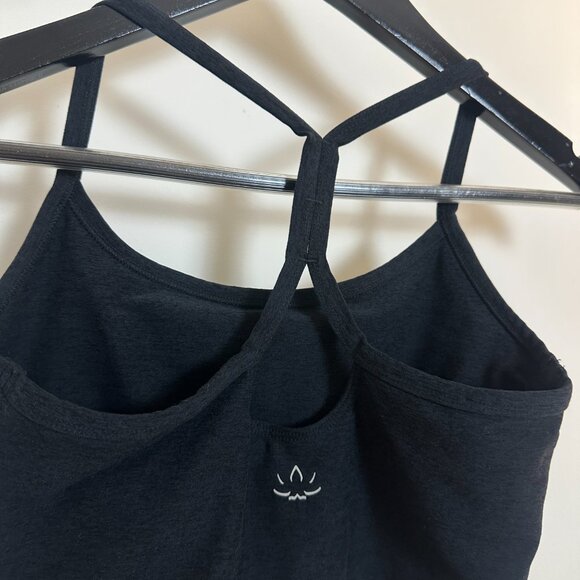 BEYOND YOGA Spacedye Slim Racerback Cropped Tank in Darkest Night Size Medium - Picture 6 of 10